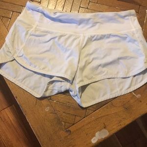 White lulu shorts
